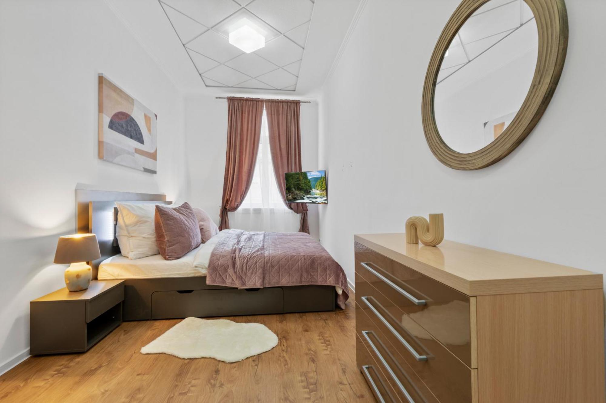 Luxe Living At Old Town Center Διαμέρισμα Μπρατισλάβα Εξωτερικό φωτογραφία